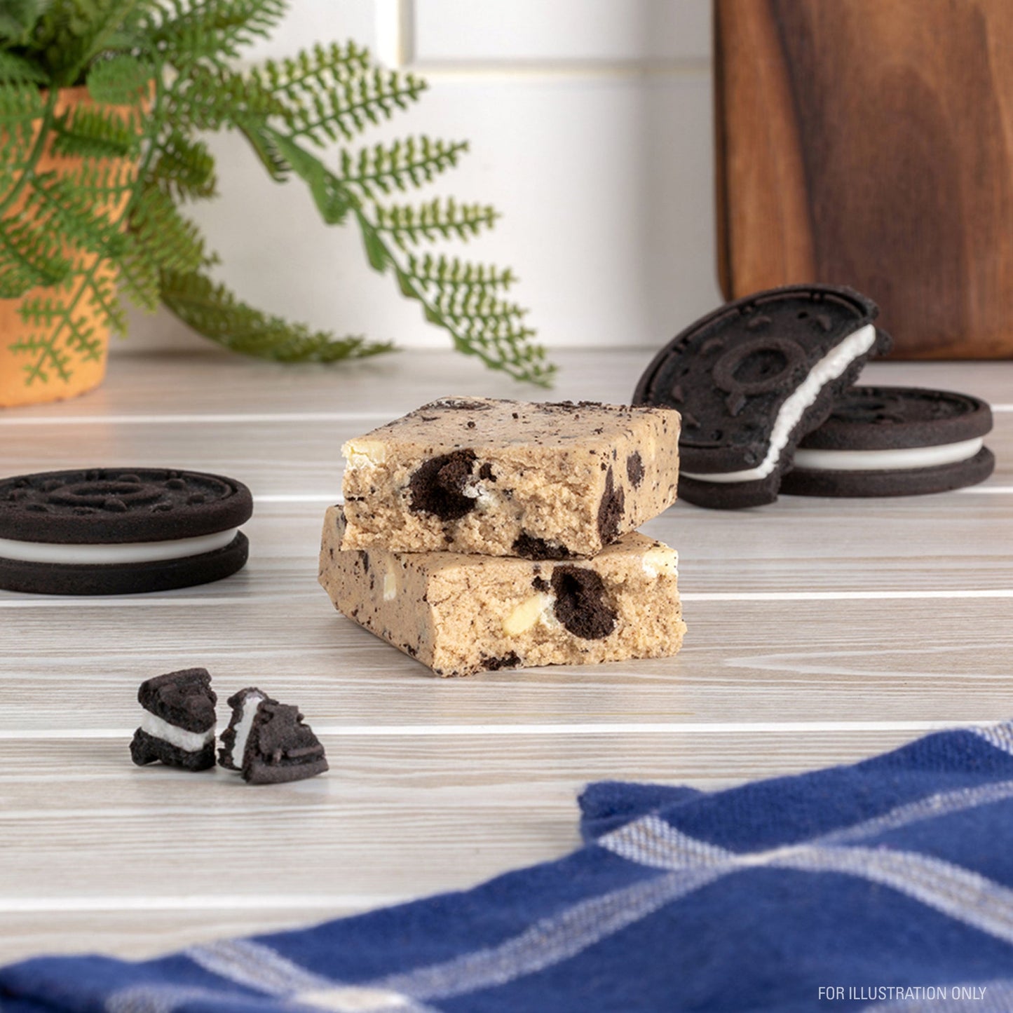 cookies-and-cream-protein-bars-f6 15807_QN_USA_ProteinBar_CAC_InterimAssetUpdate_Digital_Tabletop1.jpg