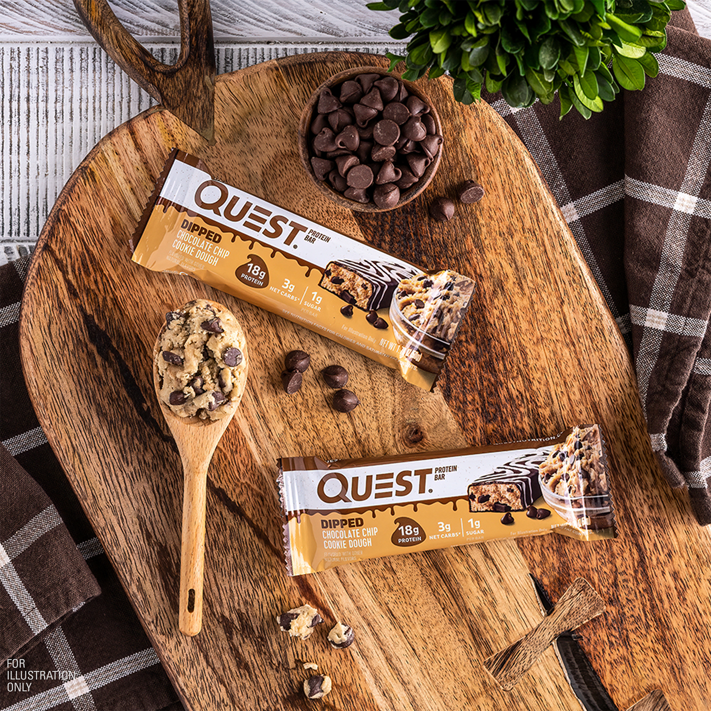 dipped-chocolate-chip-cookie-dough-protein-bar-m8 qst-012268_dipped-chocolate-chip-cookie-dough-protein-bar_6.png