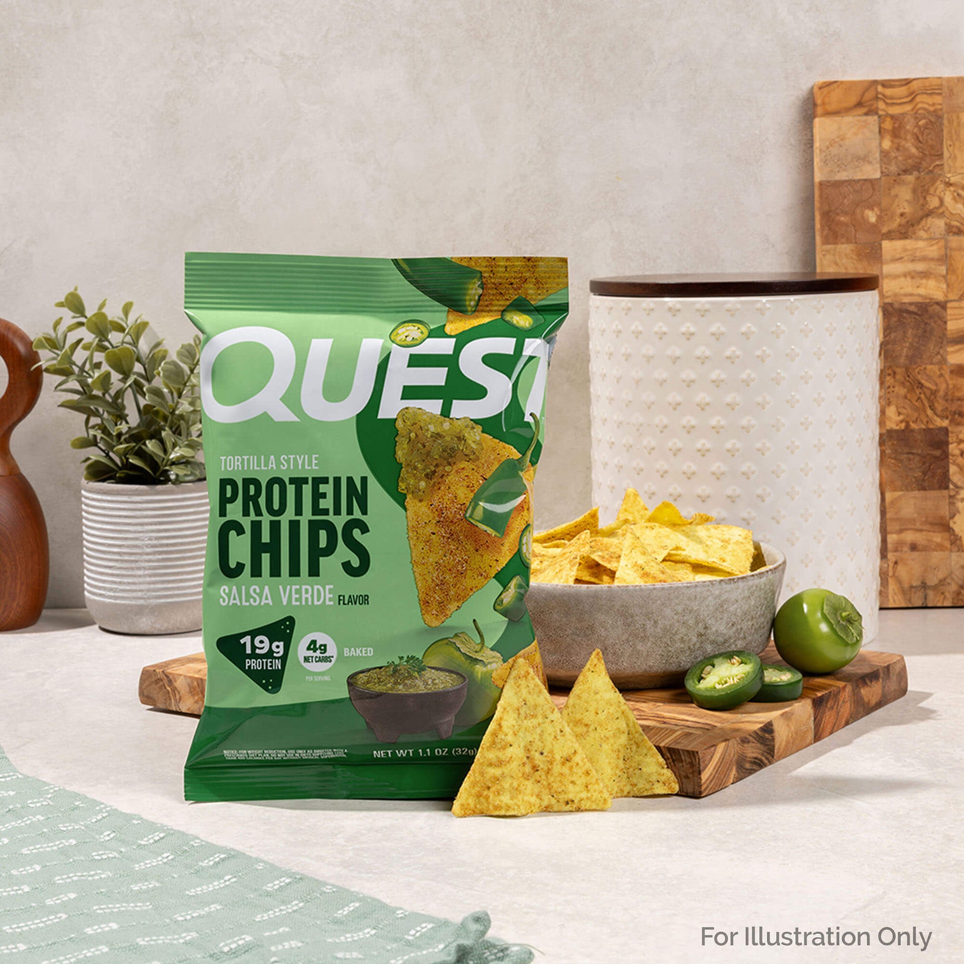 salsa-verde-tortilla-style-protein-chips-z0 qst-016419-salsa-verde-tortilla-style-protein-chips_5.jpg